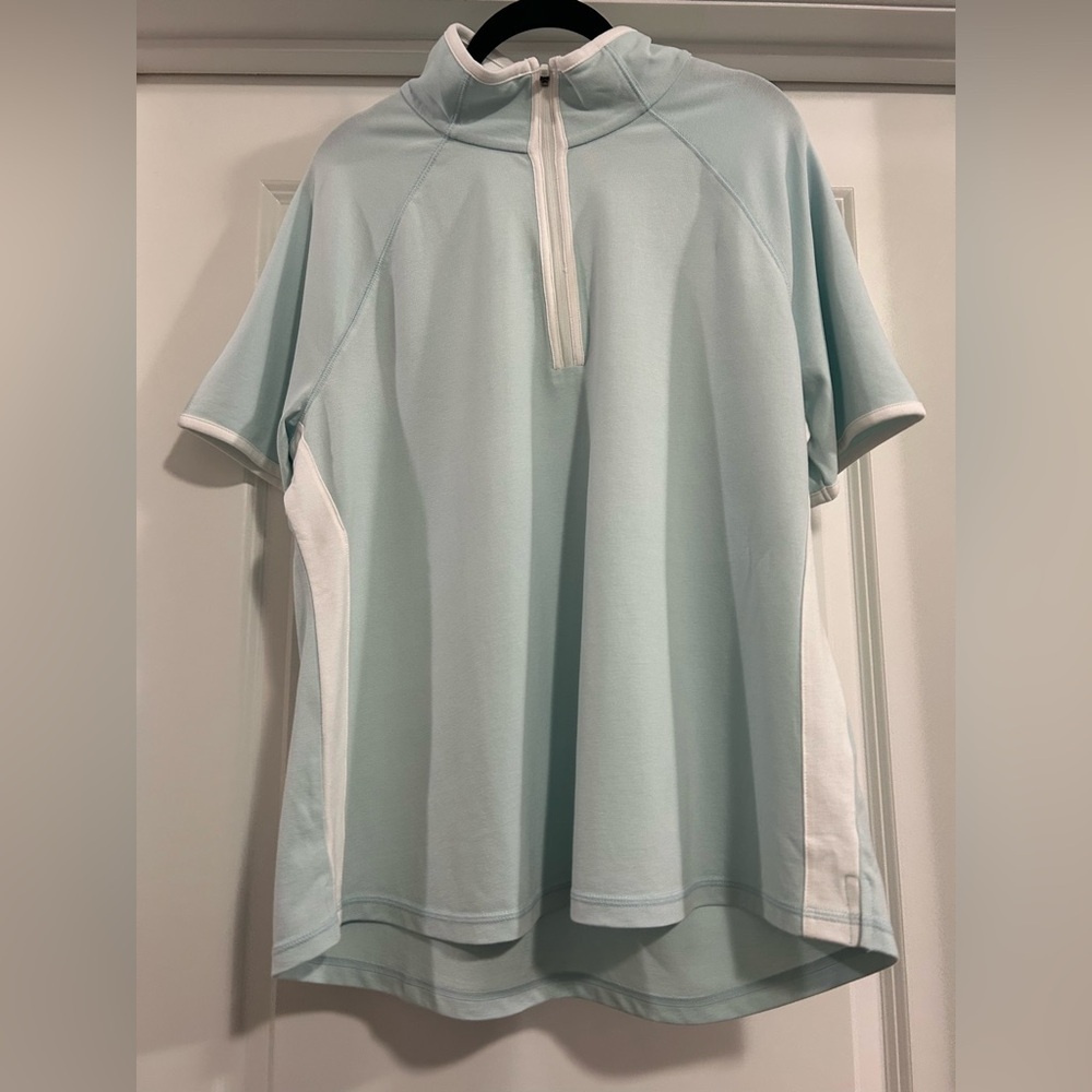 Talbots Light Blue and White Short Sleeve Top‎